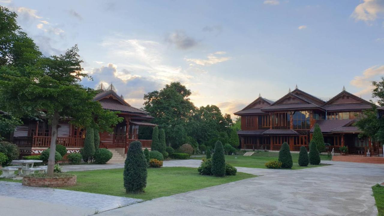 Baan Maneekan Sukhothai Zewnętrze zdjęcie
